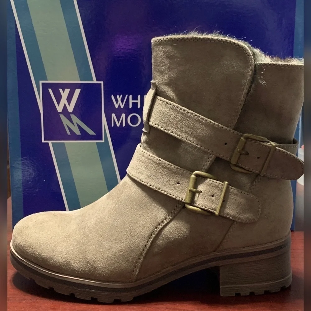 White Mountain Chasity Taupe Suede Boots - Picture 8 of 10